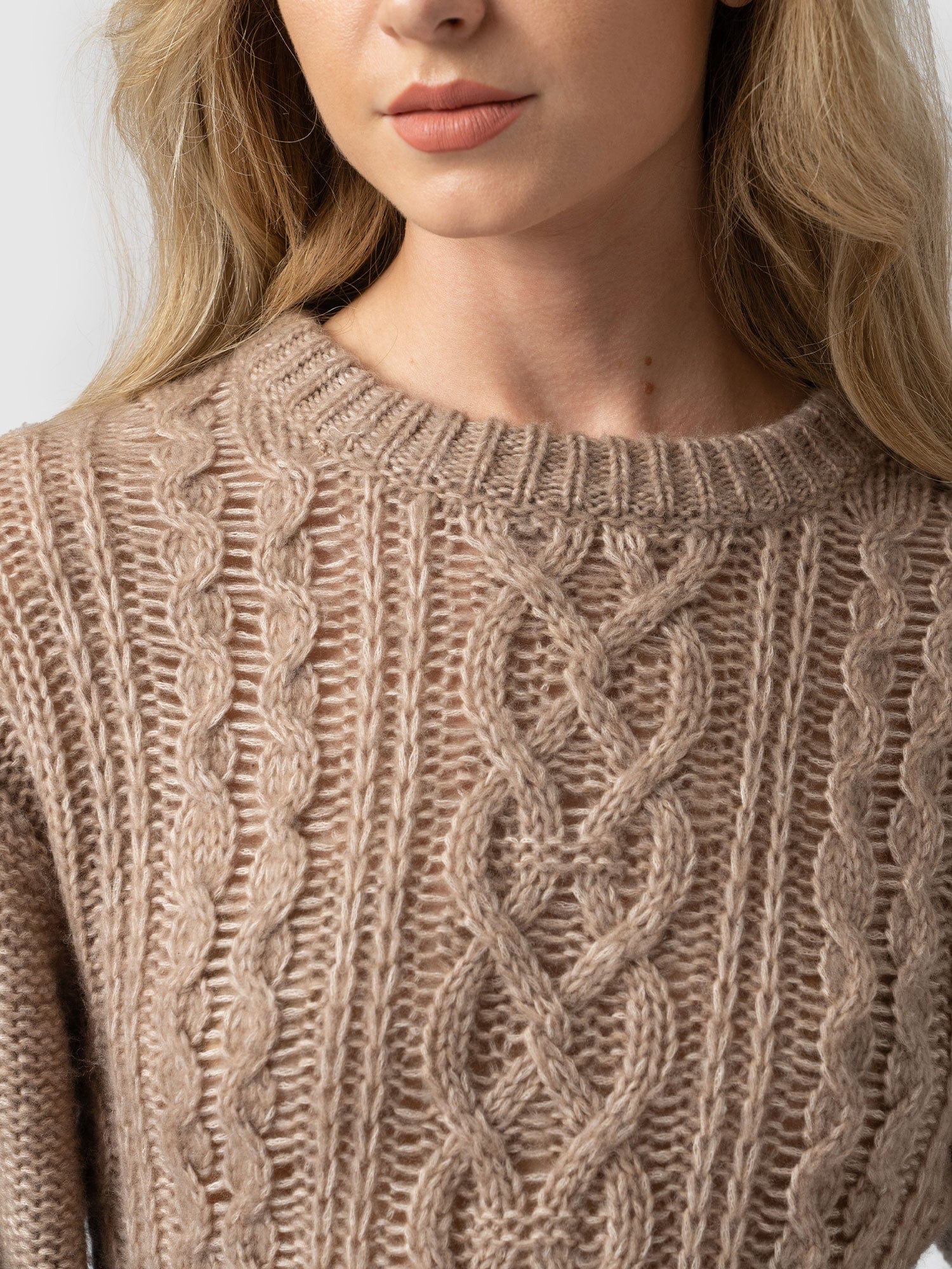 Penny Cable Jumper Beige - Women's Jumpers | Saint + Sofia® EU